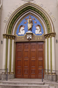Porta da Basílica do Carmo
